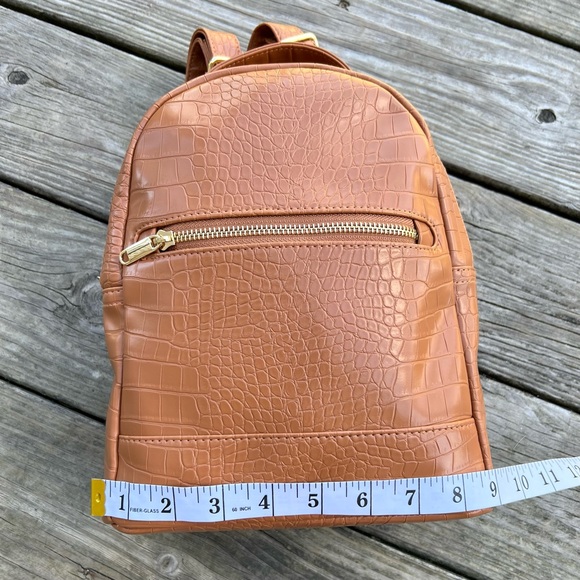 NWT Wild Fable Caramel Brown Crocodile Skin Backpack Purse - Picture 10 of 15